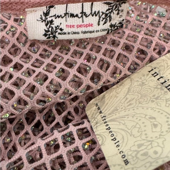 Free People Intimate Low Back filter finish pink rare med NWT MSRP $168 - Picture 5 of 8